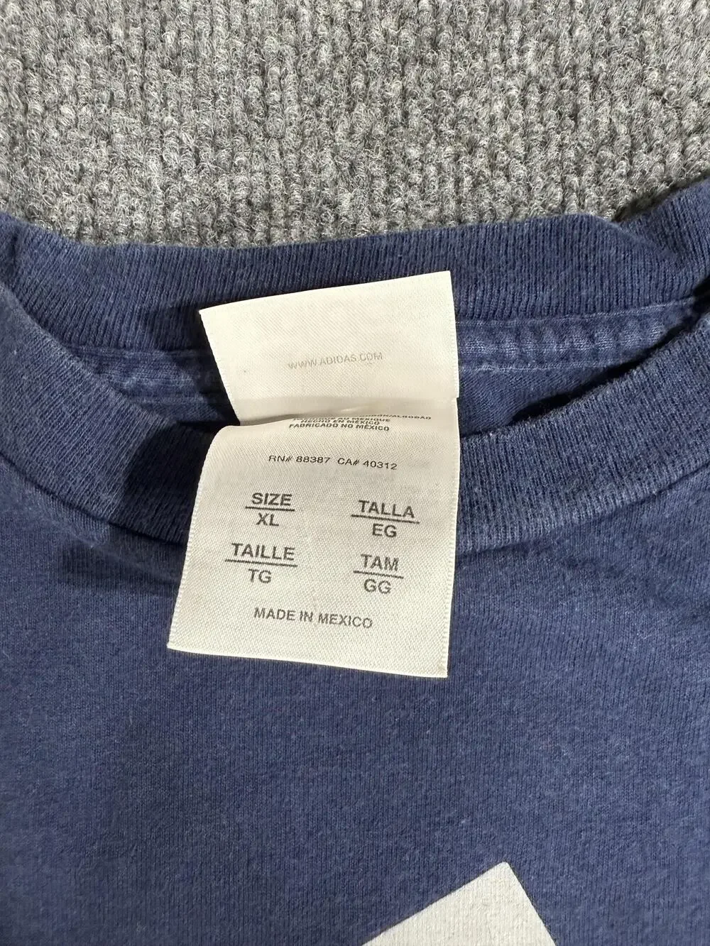 Adidas Shirt Mens XL Blue Logo Graphic Crewneck Cotton Casual Athletic Tee Top
